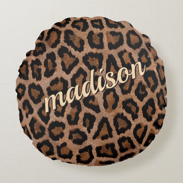 Trendy Leopard Big Cat Gorgeous Animal Pattern Round Pillow (Front)