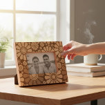 Trendy Modern Floral Daisy Pattern Etched Frames<br><div class="desc">Trendy Modern Floral Daisy Pattern Engraved Etched Photo Picture Frames features a stylish modern daisy flower pattern. Perfect as gifts for family and friends for birthdays,  Christmas,  holidays,  Mother's Day and more. Created by Evco Studio www.zazzle.com/store/evcostudio</div>