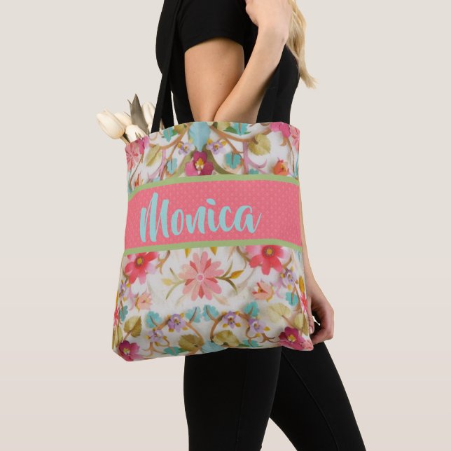 Trendy Personalized Floral Tote Design (Close Up)