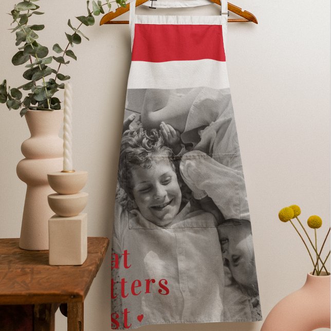 Trendy Photo & What Matters Most Positive RedQuote Apron (Creator Uploaded)