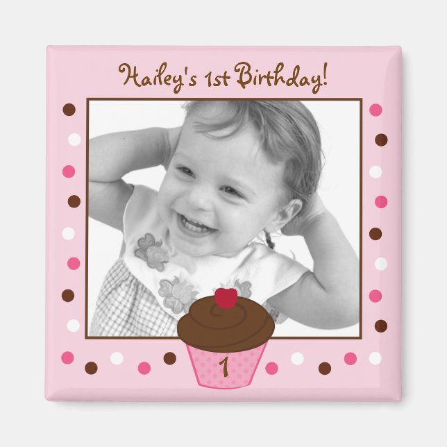 Trendy Polka Dot Cupcake Birthday Favour Magnets (Front)