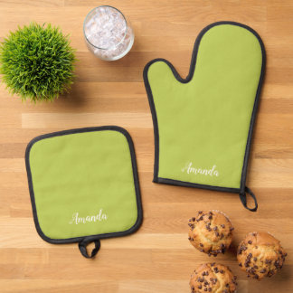 Trendy Soft Chartreuse  Oven Mitt Pot Holder Set