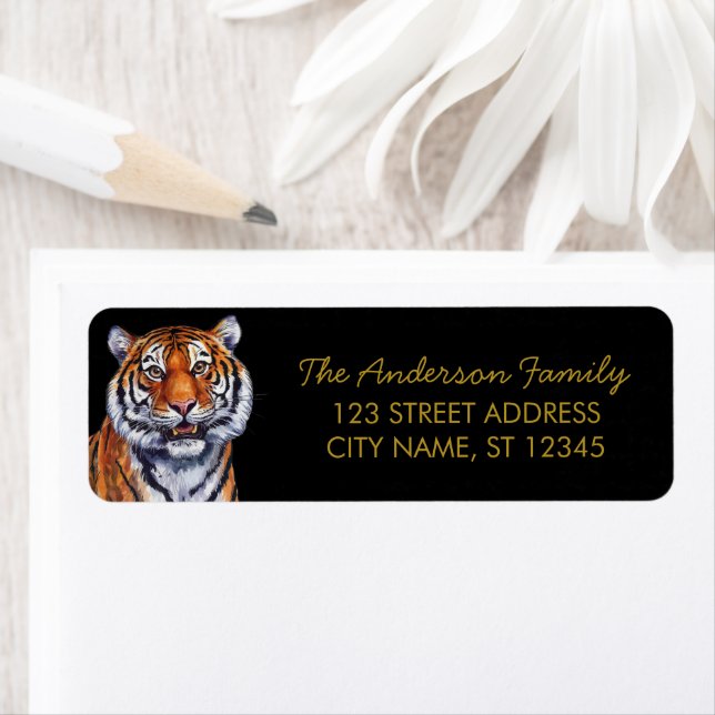 Trendy Tiger Return Address Black Gold  (En situation)