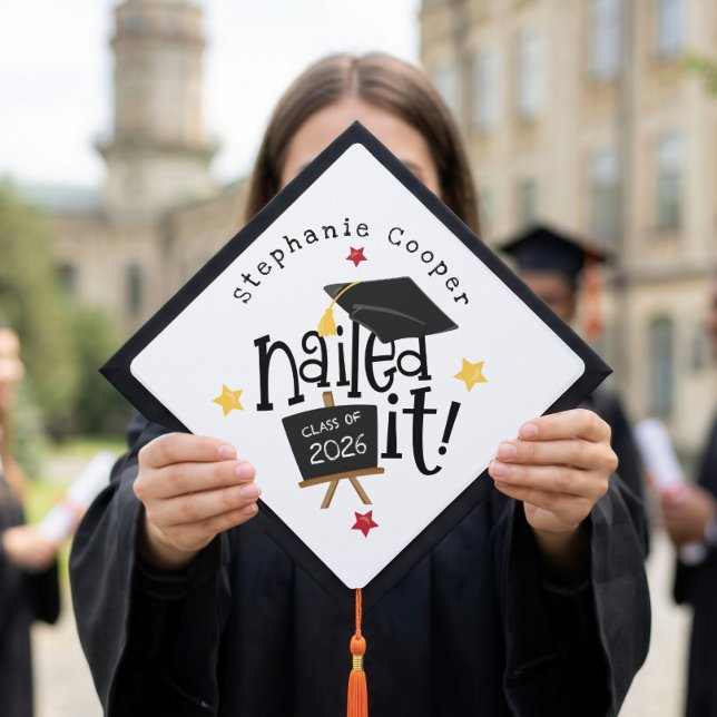 Trendy Typography Grad Nailed It Graduation Cap Topper (Creator Uploaded)
