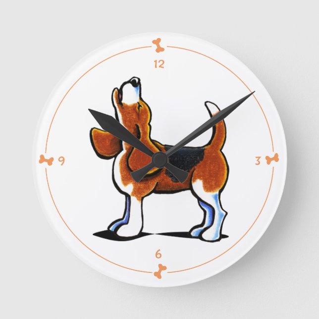Tri-colour Beagle Bay Round Clock (Front)