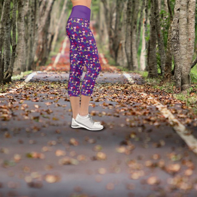Triangle circle coloured pattern purple  capri leggings (Creator Uploaded)