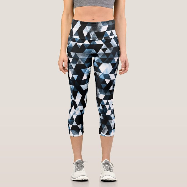 Triangle Geometric Vibrant Blue Smoky Galaxy Capri Leggings (Front)