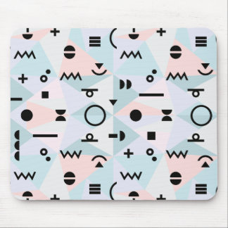 Triangle memphis symbol pattern mouse pad