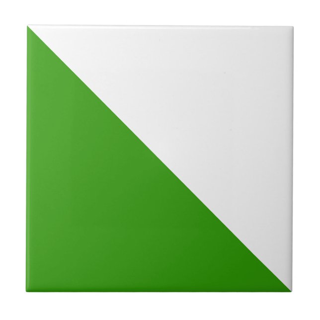 triangle pattern green white tile (Front)
