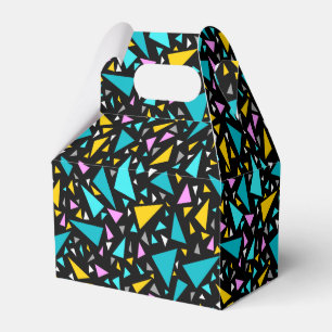 Triangles blue yellow colours on black background favor box