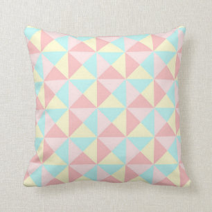 Triangles géométriques Coussin rose rose bleu jaun