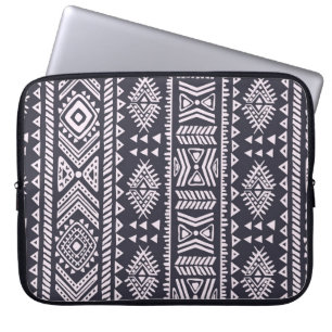 Tribal ethnic seamless illustration pattern laptop sleeve