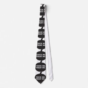 Trick Me Treat Me, Black White Tie