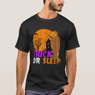 Trick Or Sleep Halloween Funny Sloth Pumpkin T Shi T-Shirt
