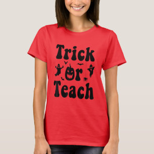 Trick Or Teach Funny Rainbow Halloween Teacher T-Shirt