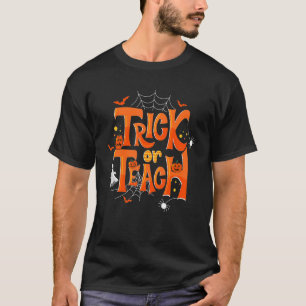 Trick Or Teach Funny Teacher Halloween Costume Men T-Shirt