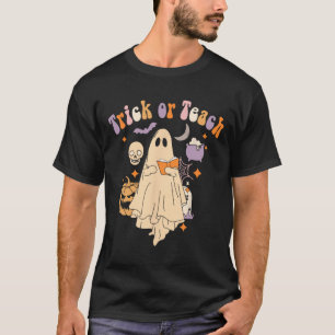 Trick Or Teach Groovy Teacher Halloween Retro Flor T-Shirt