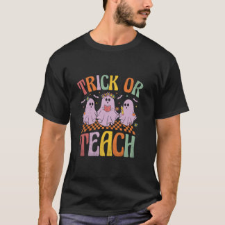 Trick or Teach Halloween Ghost Teacher Cute Book L T-Shirt