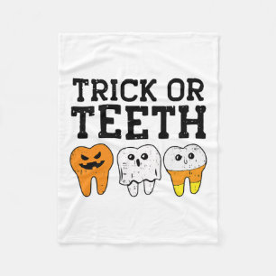 Trick Or Teeth Dental Istant Dentist Halloween Cos Fleece Blanket