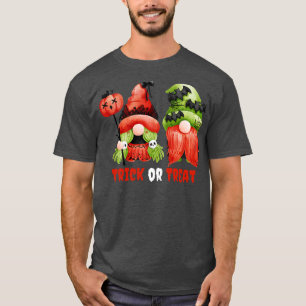 Trick or Treat Halloween Cute Gnomes Halloween Pum T-Shirt