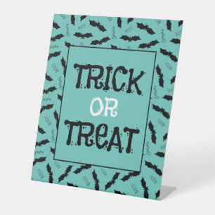 Trick or Treat Halloween Party Bats Pedestal Sign