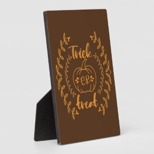 Trick or treat in plants frame 