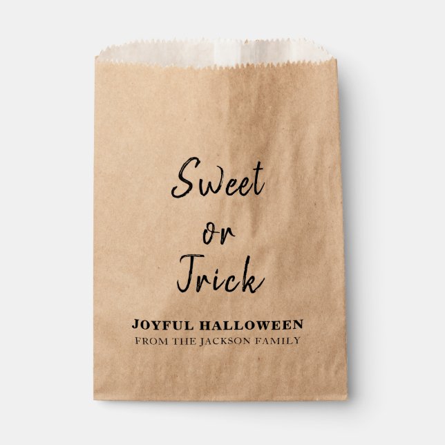Trick or Treat Modern Rustic Kraft Halloween  Favour Bag (Front)