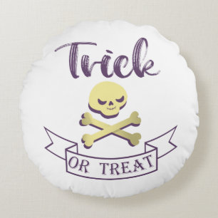 Trick or treat skull crossbones Halloween ribbon Round Pillow