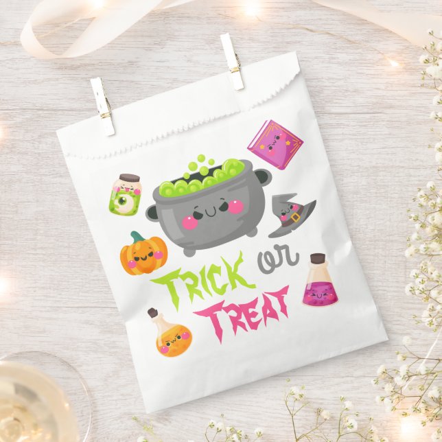 Trick or Treat Witch Cauldron Halloween Favour Bag (Clipped)