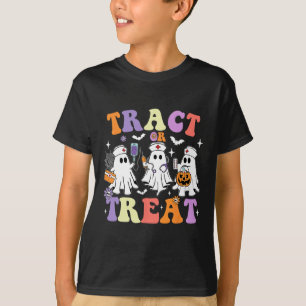 Trick Or Treatment Nurse Funny Ghost Women Hallowe T-Shirt