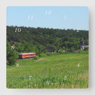 Triebwagen bei Wiesenfeld Square Wall Clock