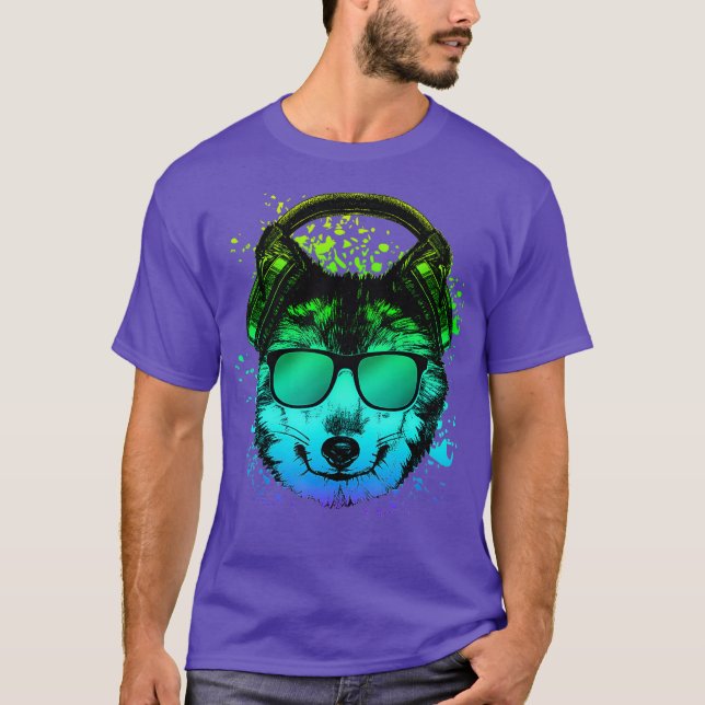 Trippy DJ Gift EDM Techno House Wolves  Wolf T-Shirt (Front)