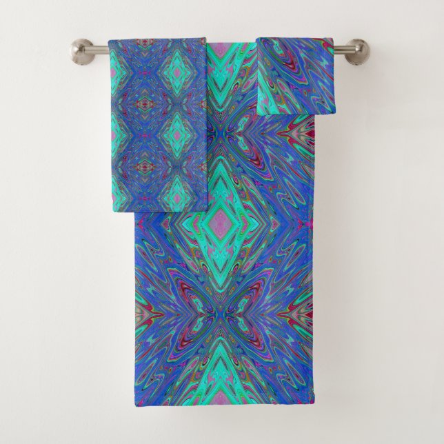 Trippy Retro Bleu et Rouge Papillon Abstrait (En situation)