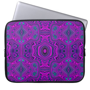 Trippy Retro Magenta and Black Abstract Pattern Laptop Sleeve