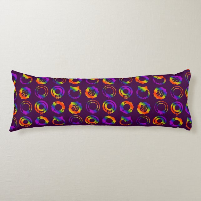 Trippy Wreaths Body Pillow (Front)