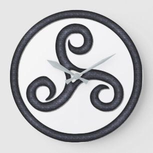 Triskel Clock