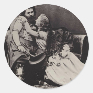 Tristan and Isolde Classic Round Sticker