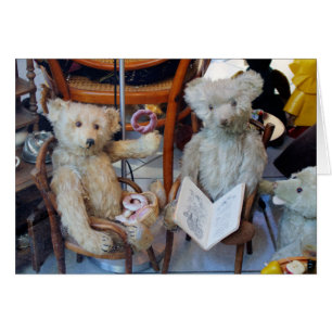 Trois Nounours heureux