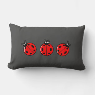 Trois petits Ladybugs - Lumbar Coussin 13" x 21"