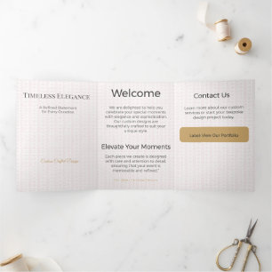 Trois Volets Carte Triptyque Design Minimaliste Élégant Neutre