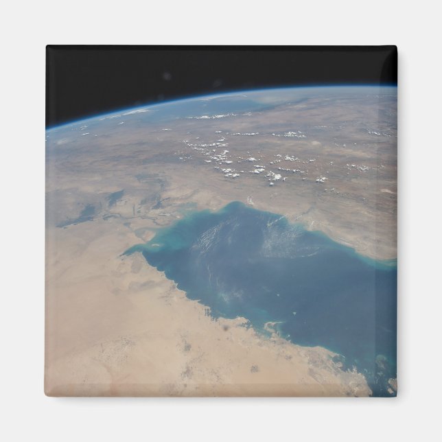 Tropical Blue Waters Of The Persian Gulf. Magnet (Front)