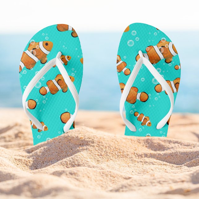Tropical Clownfish & Bubbles Pattern Flip Flops (Tropical Clownfish Pattern Flipflops)
