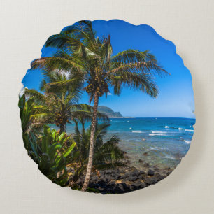Tropical coastline round pillow