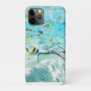 Tropical fishes iPhone 11 pro case