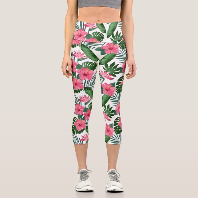 Tropical Floral Pattern Pink Hibiscus Flower Capri Leggings (Front)
