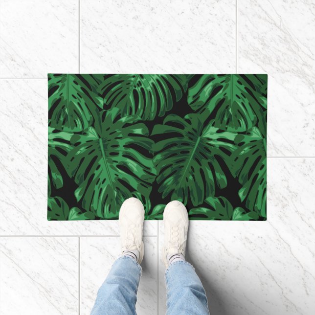 Tropical Green Black Jungle Leaves Pattern Doormat (Indoor)
