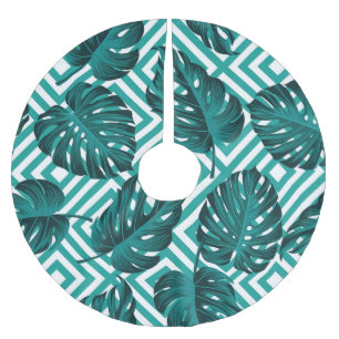 Tropical Leaves: Floral Seamless Pattern. Brushed Polyester Tree Skirt