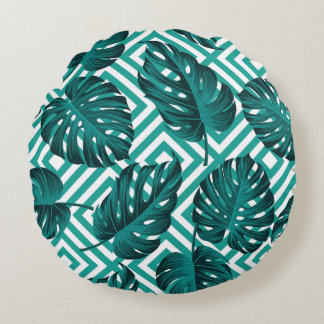 Tropical Leaves: Floral Seamless Pattern. Round Pillow