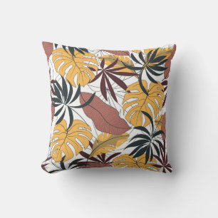 Tropical leaves: vibrant seamless background. throw pillow