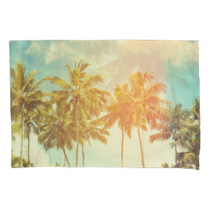 Tropical Palm Coast: Vintage Film. Pillowcase